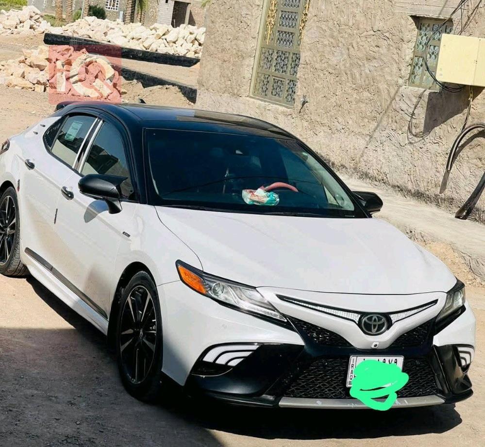 تۆیۆتا کامری